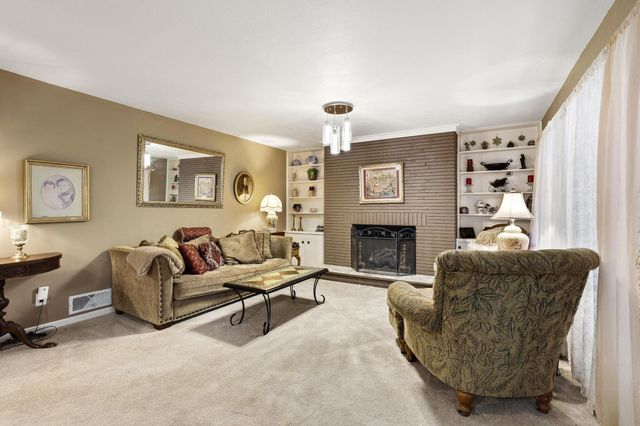 919 S French Avenue, Denison, TX 75020