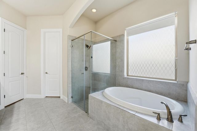 9926 Common Hawker Court, Conroe, TX 77385