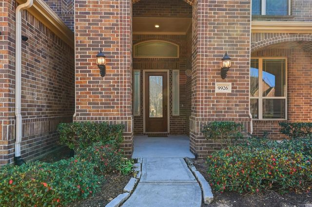 9926 Common Hawker Court, Conroe, TX 77385