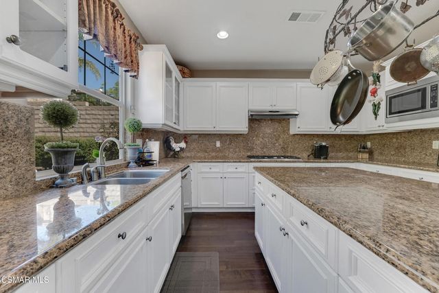 1893 Clarkia Street, Simi Valley, CA 93065