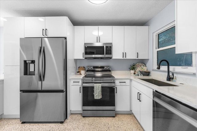 4821 FLORAMAR TERRACE, New Port Richey, FL 34652