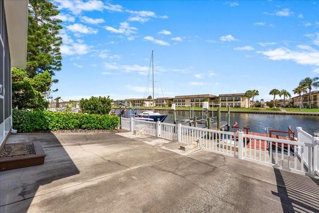 4821 FLORAMAR TERRACE, New Port Richey, FL 34652