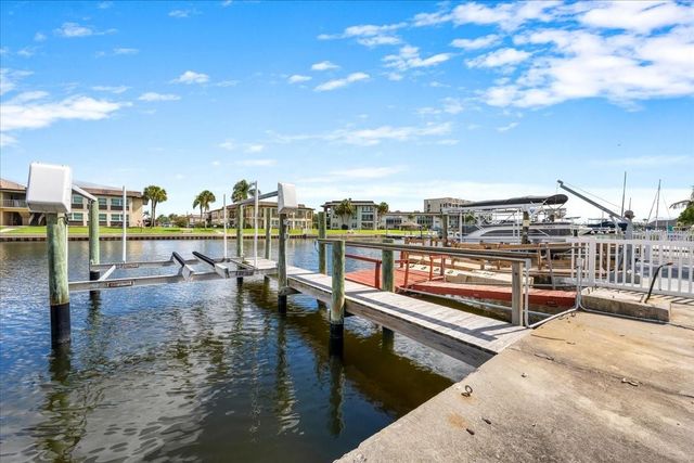 4821 FLORAMAR TERRACE, New Port Richey, FL 34652