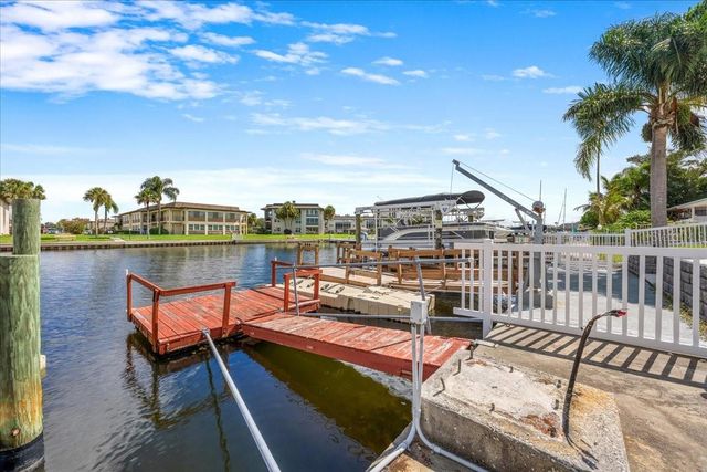 4821 FLORAMAR TERRACE, New Port Richey, FL 34652
