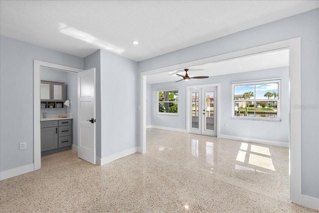 4821 FLORAMAR TERRACE, New Port Richey, FL 34652