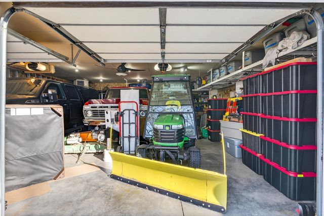 7676 Labeaux Avenue NE, Albertville, MN 55301