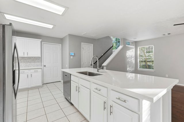 19 Timberstar Street, The Woodlands, TX 77382