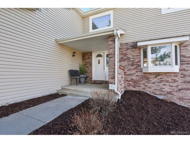 145 S Yarrow St, Lakewood, CO 80226