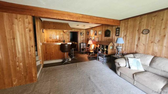 48245 Bayshore Drive, Belleville, MI 48111