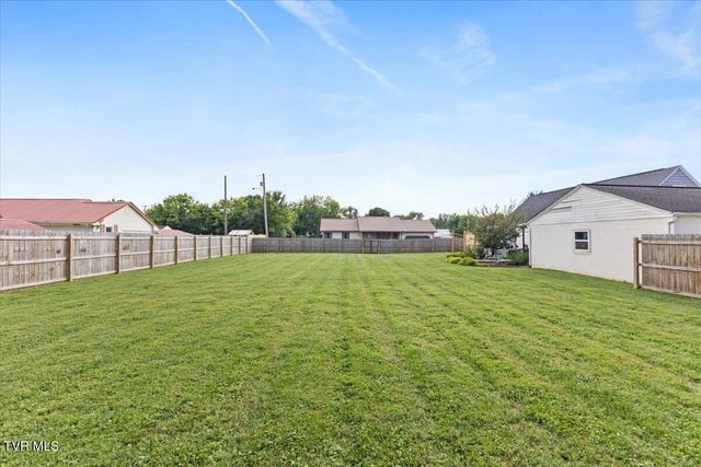 700 Willow Street, Elizabethton, TN 37643