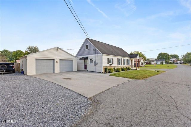 700 Willow Street, Elizabethton, TN 37643
