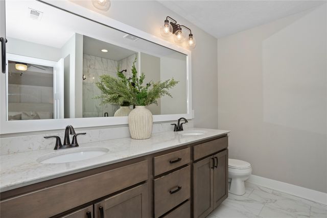 940 9th Street, Waukee, IA 50263