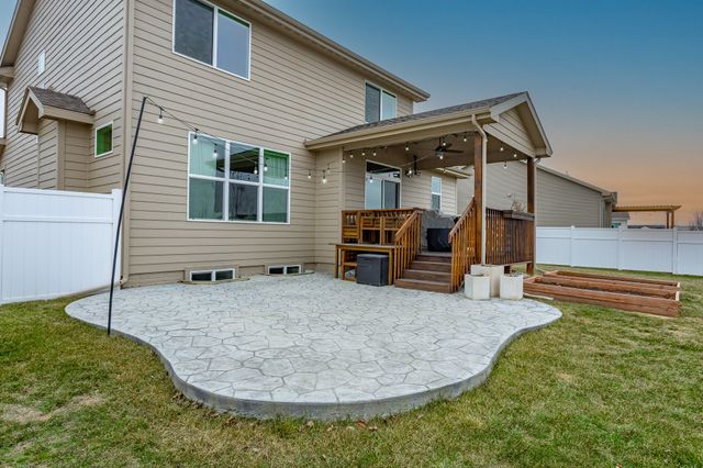 940 9th Street, Waukee, IA 50263