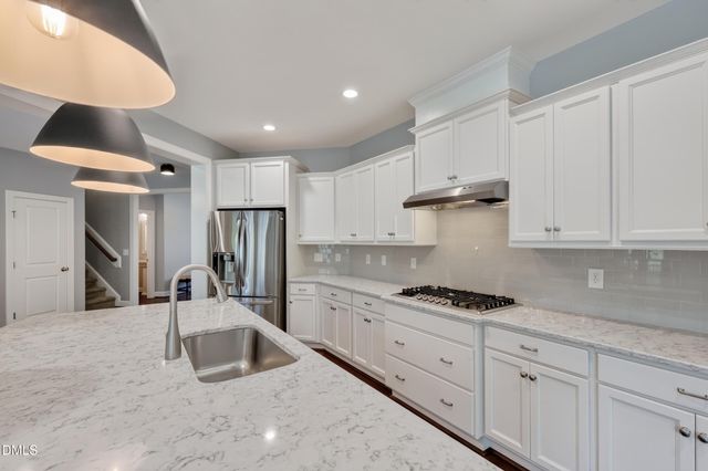 2828 Brighton Forest Drive, Apex, NC 27539