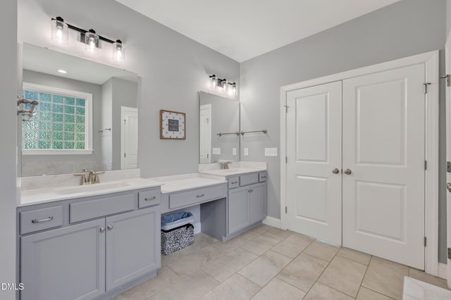2828 Brighton Forest Drive, Apex, NC 27539
