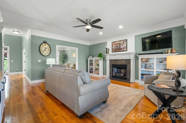 215 Iswa Drive, Taylorsville, NC 28681