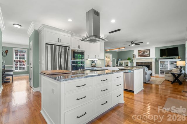 215 Iswa Drive, Taylorsville, NC 28681