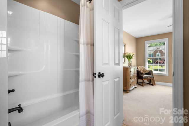 215 Iswa Drive, Taylorsville, NC 28681