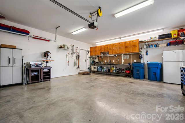 215 Iswa Drive, Taylorsville, NC 28681