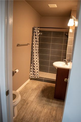 906 Rickey Dr, Corpus Christi, TX 78412