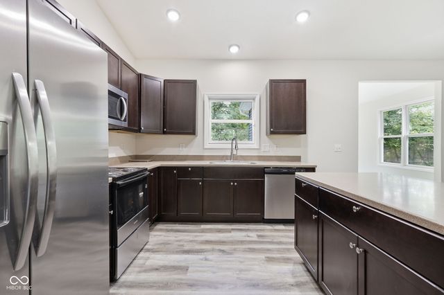 3120 W 61st Street, Indianapolis, IN 46228