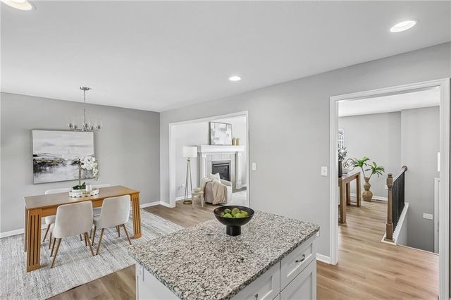 910 NW Hilltop Lane, Grain Valley, MO 64029