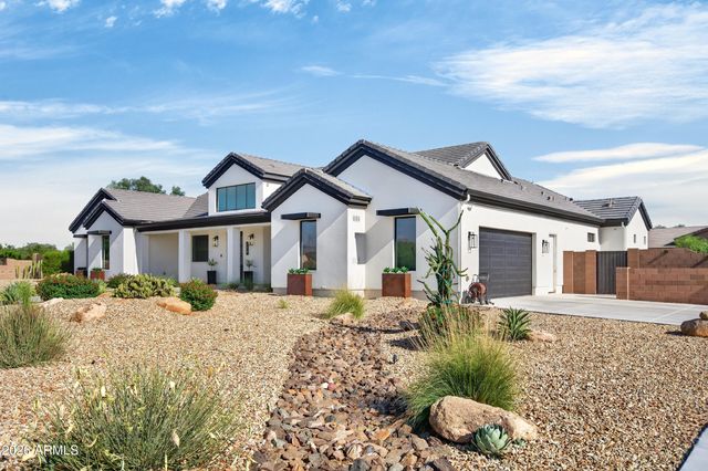 1519 E DOLORES Road, Phoenix, AZ 85086