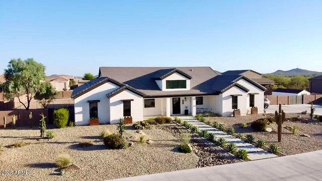 1519 E DOLORES Road, Phoenix, AZ 85086