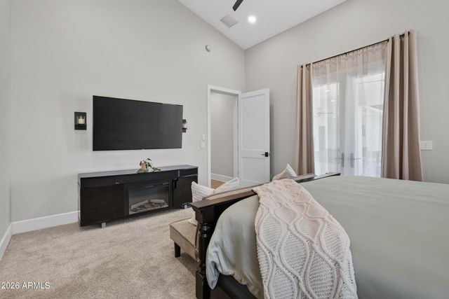 1519 E DOLORES Road, Phoenix, AZ 85086