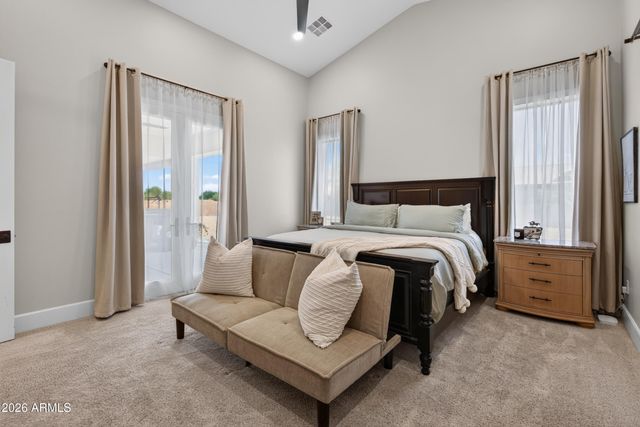 1519 E DOLORES Road, Phoenix, AZ 85086