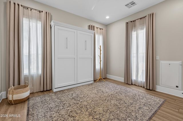 1519 E DOLORES Road, Phoenix, AZ 85086