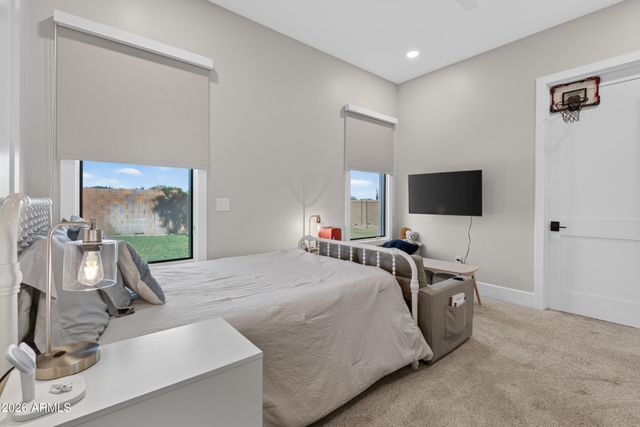 1519 E DOLORES Road, Phoenix, AZ 85086