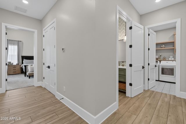 1519 E DOLORES Road, Phoenix, AZ 85086