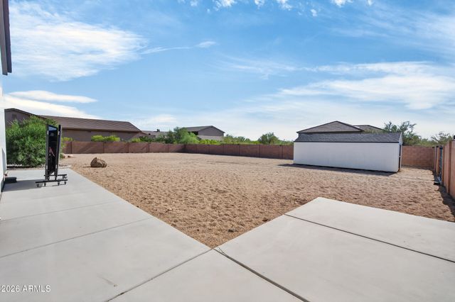 1519 E DOLORES Road, Phoenix, AZ 85086