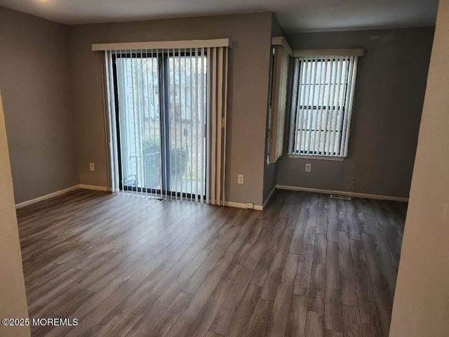 506 Santa Anita Lane, Toms River, NJ 08755