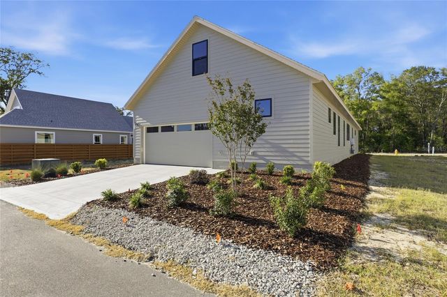 13425 SW 9TH ROAD, Newberry, FL 32669