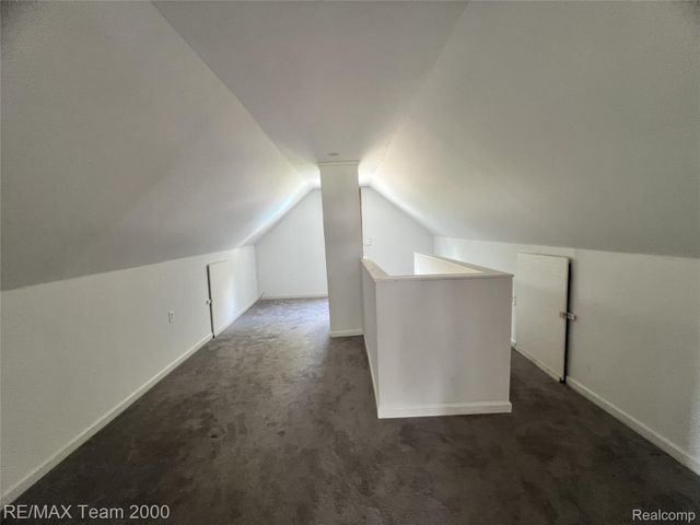 6895 Grandville Avenue, Detroit, MI 48228
