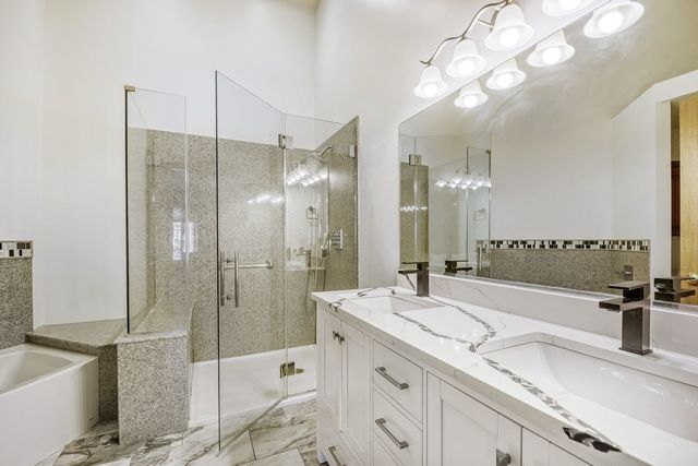 6700 Pondview Drive, Tinley Park, IL 60477