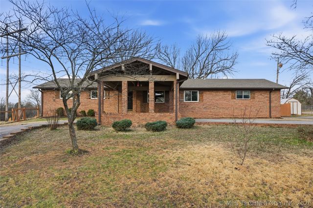 6 Briarwood Street, Sapulpa, OK 74066