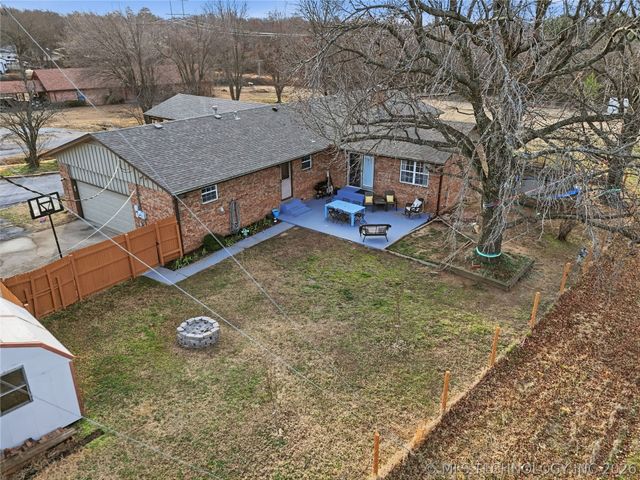 6 Briarwood Street, Sapulpa, OK 74066