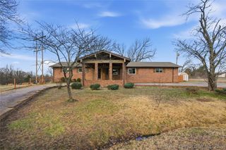 6 Briarwood Street, Sapulpa, OK 74066