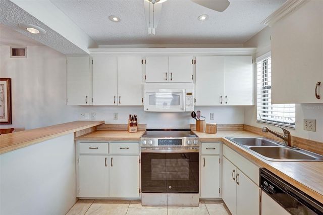 5400 34TH STREET W I9, Bradenton, FL 34210