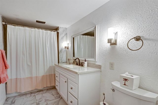 5400 34TH STREET W I9, Bradenton, FL 34210