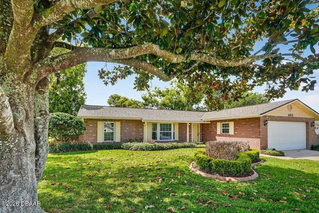 105 Colleen Drive, Daytona Beach, FL 32119