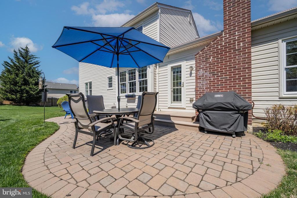 Image 30 of property listing at 7823 ROCKBURN DR, Ellicott City, MD 21043