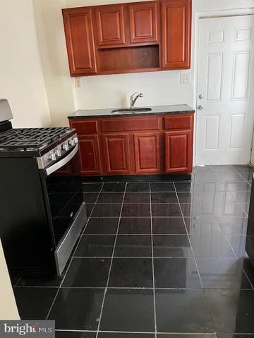3245 N HOPE ST, Philadelphia, PA 19140