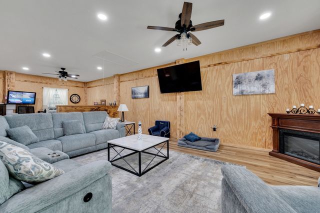 2263 Dicey Road, Weatherford, TX 76085