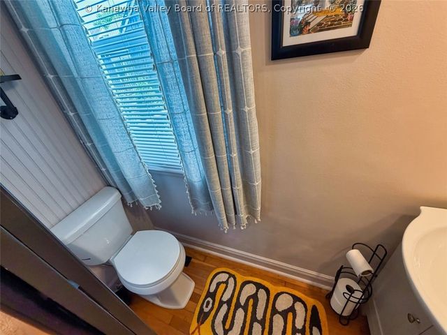3918 Washington Ave SE, Charleston, WV 25304