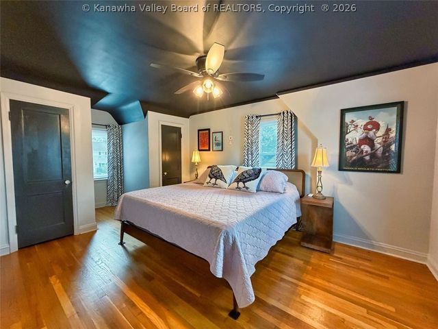 3918 Washington Ave SE, Charleston, WV 25304
