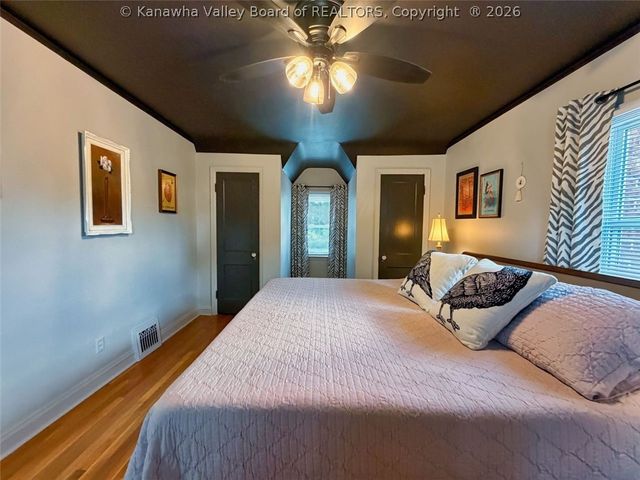 3918 Washington Ave SE, Charleston, WV 25304
